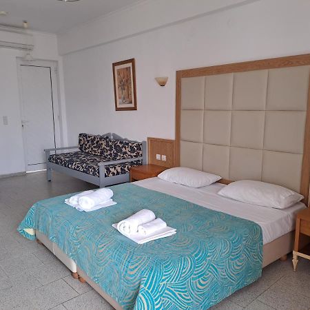 Haridimos Apartments Tavronitis Buitenkant foto