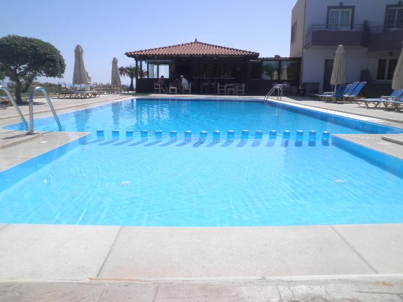 Haridimos Apartments Tavronitis Buitenkant foto
